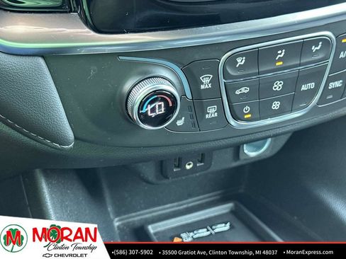 Certified 2024 Chevrolet Traverse LT w/ LPO, Floor Liner Package AWD/4WD image 24