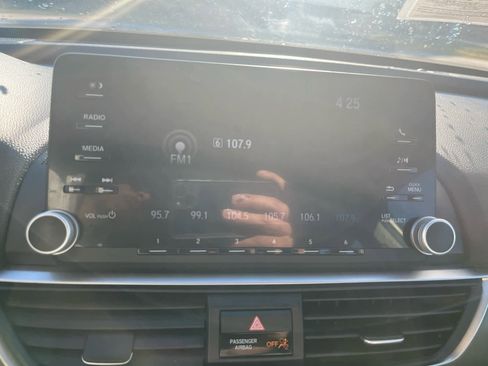 Used 2020 Honda Accord LX image 15