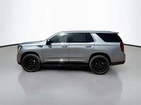 Used 2025 GMC Yukon Elevation w/ LPO, Elevation Black Package RWD image 4