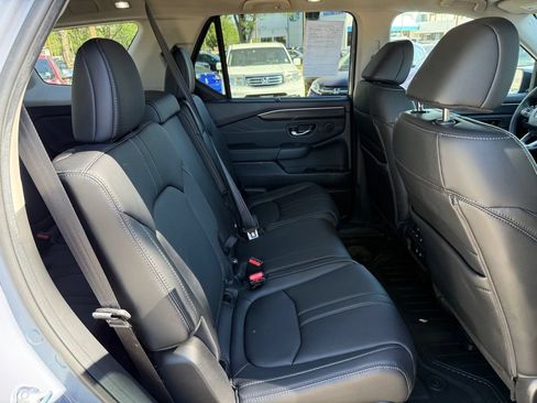 Certified 2026 Honda Pilot Touring image 20