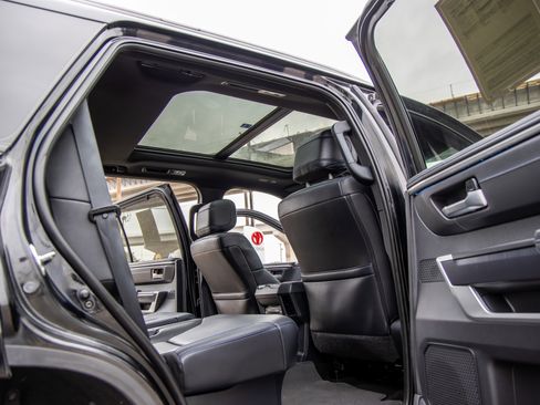 Certified 2024 Toyota Sequoia Platinum AWD/4WD image 45