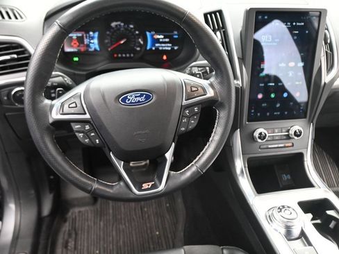 Used 2022 Ford Edge ST w/ Equipment Group 401A AWD/4WD image 40
