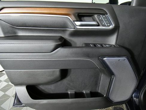 Used 2024 GMC Sierra 2500 Denali w/ Denali Reserve Package image 22