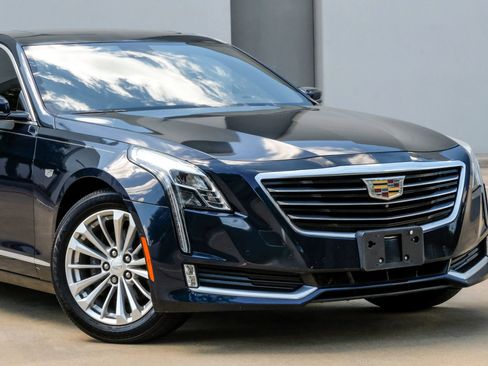 Used 2017 Cadillac CT6 Luxury image 7
