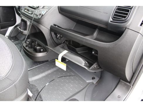 New 2026 RAM ProMaster 2500 w/ Premium Convenience Group image 27