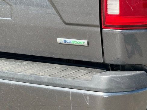 Used 2018 Ford F150 Lariat image 11