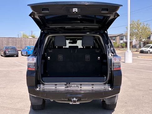 Used 2021 Toyota 4Runner SR5 Premium w/ Moonroof Package image 37