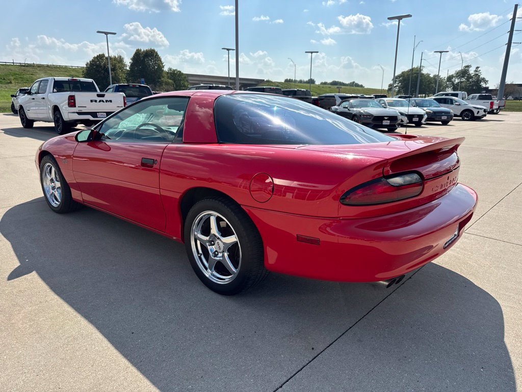 Used 1996 Chevrolet Camaro Z28 RWD image 19