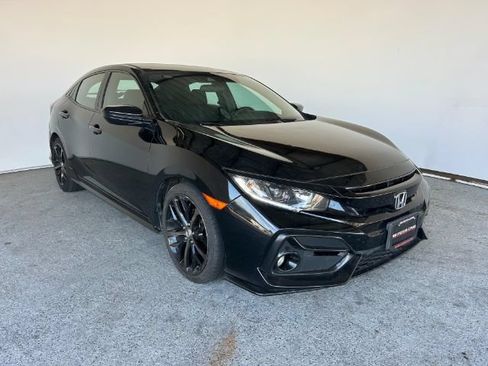 Used 2021 Honda Civic Sport image 2