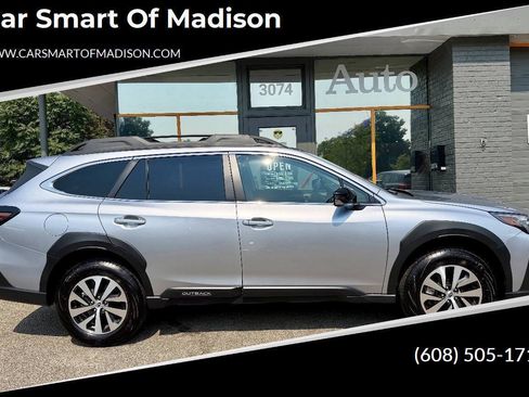 Used 2025 Subaru Outback Premium AWD/4WD image 1
