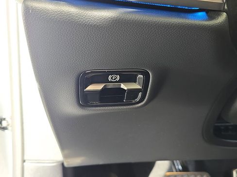 New 2026 Mercedes-Benz E 450 4MATIC All-Terrain Wagon image 27