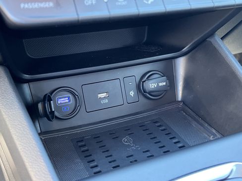 Used 2022 Hyundai Kona Limited w/ Cargo Package image 35