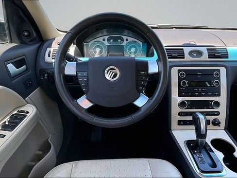 Used 2008 Mercury Sable Premier FWD image 8