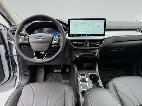 New 2025 Ford Escape SE w/ PHEV Premium Package image 15