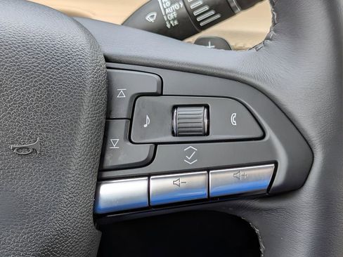 Certified 2024 Cadillac XT4 Premium Luxury image 14