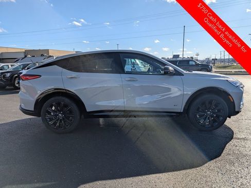 New 2026 Buick Envista Sport Touring w/ Studio Series image 8