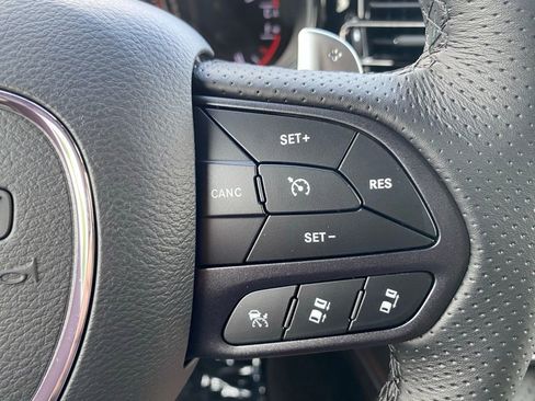 Used 2025 Dodge Durango GT image 33