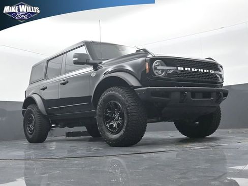 Used 2024 Ford Bronco Wildtrak AWD/4WD image 17