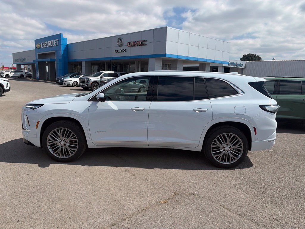 New 2027 Buick Enclave Avenir AWD/4WD image 3