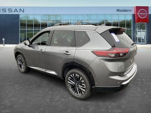 New 2026 Nissan Rogue Platinum image 6