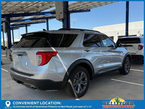 Used 2023 Ford Explorer XLT w/ Equipment Group 202A AWD/4WD image 4