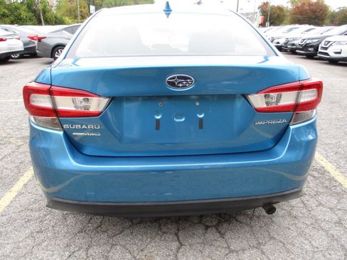 Used 2018 Subaru Impreza 2.0i Premium image 17