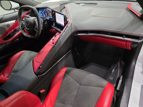 Used 2020 Chevrolet Corvette Stingray Premium Cpe w/ 3LT Preferred Equipment Group image 23