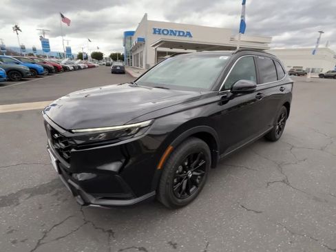 Certified 2025 Honda CR-V Sport image 4