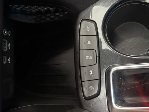 Used 2023 Chevrolet TrailBlazer RS w/ Convenience Package AWD/4WD image 25