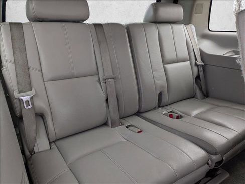 Used 2014 Chevrolet Tahoe LT image 19