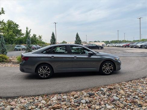 Certified 2023 Volkswagen Jetta Sport FWD image 6