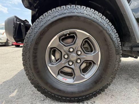 Used 2020 Jeep Gladiator Rubicon AWD/4WD image 28