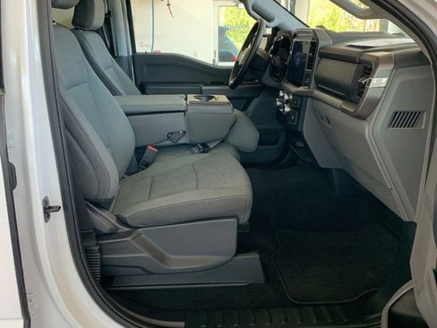 Used 2025 Ford F150 XLT w/ Equipment Group 301A Standard AWD/4WD image 13