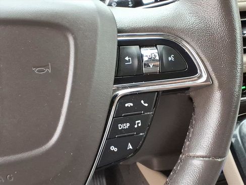 Certified 2023 Lincoln Nautilus AWD w/ Premium Package image 21