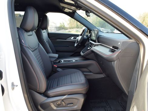 New 2026 Ford Explorer ST-Line image 25