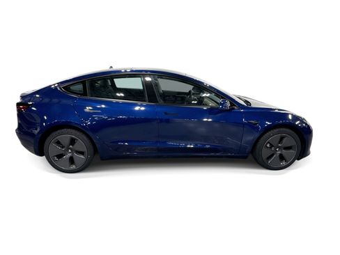 Certified 2023 Tesla Model 3 Standard Range RWD image 7