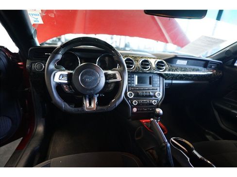 Used 2016 Ford Mustang Coupe RWD image 12