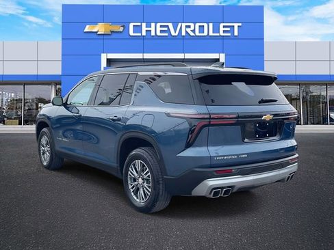 Certified 2024 Chevrolet Traverse LT image 6