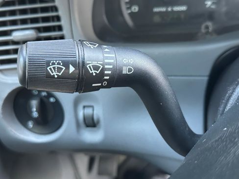 Used 2011 Ford Ranger XLT image 29