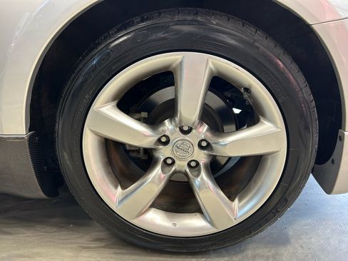 Used 2006 Nissan 350Z Coupe w/ (N93) Cargo Convenience Pkg RWD image 15