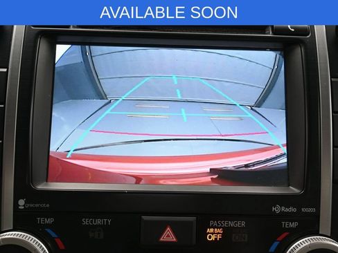 Used 2014 Toyota Camry XLE w/ Leather Package FWD image 21