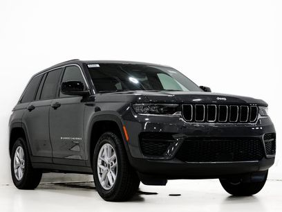 New 2025 Jeep Grand Cherokee 4WD