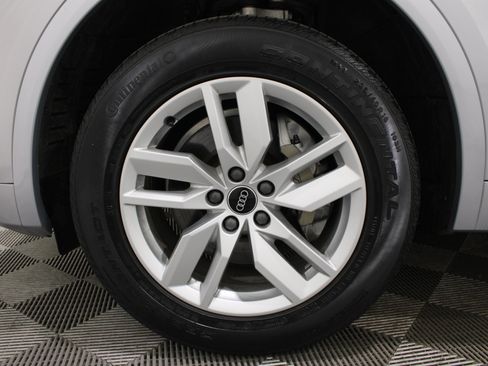Used 2022 Audi Q5 2.0T Premium w/ Convenience Package AWD/4WD image 37