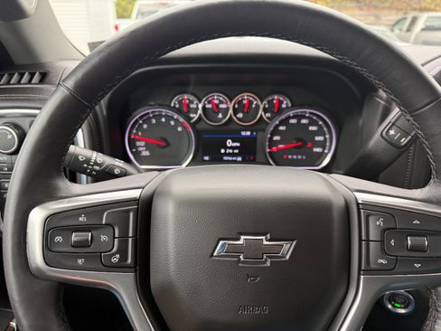 Used 2019 Chevrolet Silverado 1500 LT Trail Boss image 26