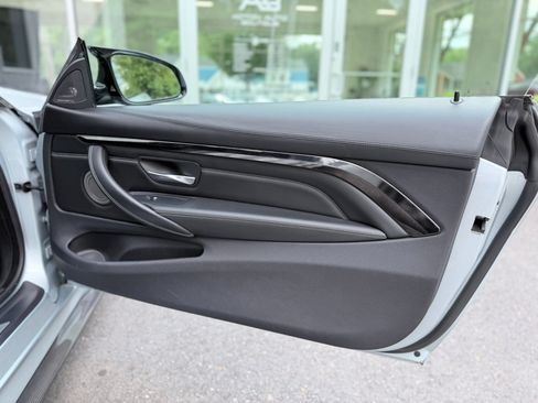 Used 2015 BMW M4 Coupe RWD image 37