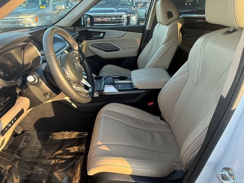 Used 2023 Acura MDX SH-AWD w/ Technology Package image 7