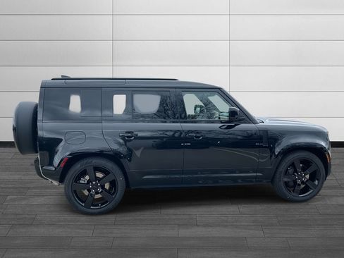New 2026 Land Rover Defender 110 X-Dynamic SE AWD/4WD image 6