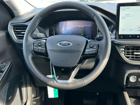 New 2026 Ford Escape SE image 6