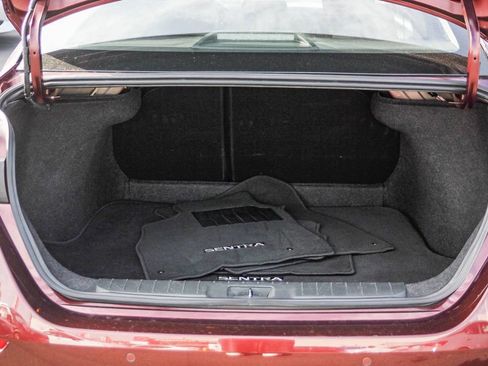 Certified 2024 Nissan Sentra SV image 27