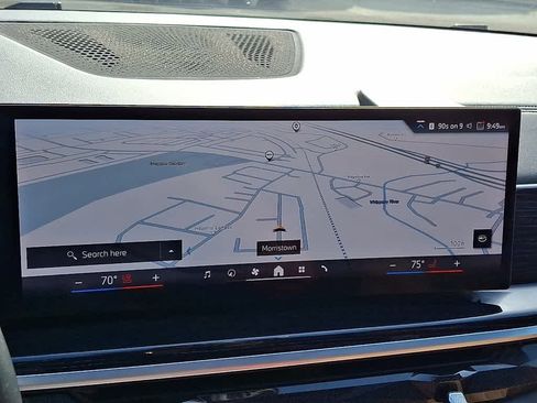 Certified 2024 BMW X5 xDrive40i w/ M Sport Package image 17